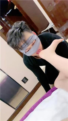 图片[19]_【玥樾】白丝诱惑调-戴狗牌/坐狗背/恋足跪舔_HD绳艺资源