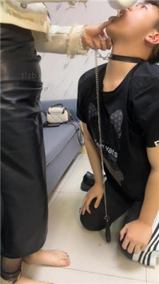 图片[10]_【草莓s】双S-清理长靴脏鞋底/骑马转胯/喝圣水混合物_HD绳艺资源