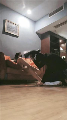 图片[18]_【婷S】转胯爬行/清理长靴/踩踏地板喂食_HD绳艺资源