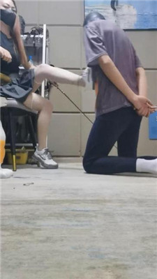 图片[10]_【魔鬼天使】反绑虐打/运动鞋白丝全体重踩踏_HD绳艺资源