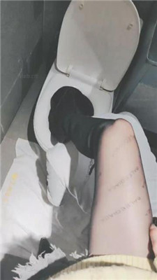 图片[5]_【灵竹】黑丝高跟恋足舔/反绑/头压马桶【完整版】_HD绳艺资源