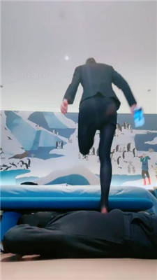 图片[19]_【美娜格格】白领S-黑丝高跟美腿-腿绞窒息/掐乳/臭脚捂脸/跳踩_HD绳艺资源