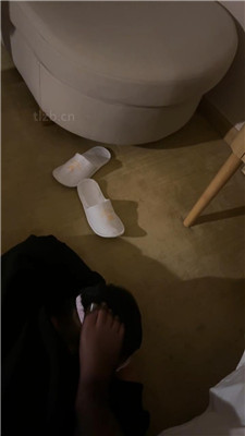 图片[16]_【璐璐大王】迷恋原味黑丝脚的老狗_HD绳艺资源