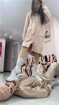 图片[6]_【樱木花道】双S-带素人玩绳艺技巧展示-清理脏鞋底/腿夹/白袜脚窒息_HD绳艺资源