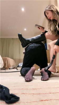 图片[24]_【梦樱】双S-长靴腿绞窒息/艺术耳光/骑马踩/咀嚼喂食【双视角版】_HD绳艺资源