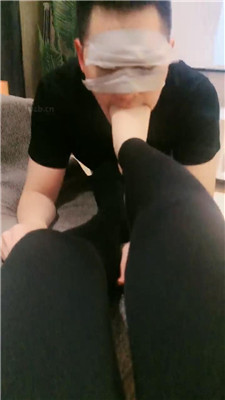 图片[17]_【甜音】长靴全体重踩踏/恋足跪舔_HD绳艺资源