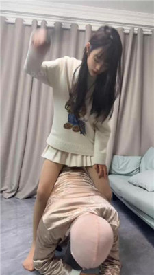 图片[20]_【樱木花道】素人首调-喂圣水/清理脏鞋底/踢踹/插嘴踩踏_HD绳艺资源