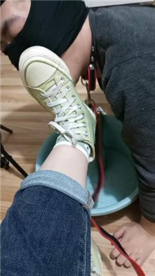 图片[25]_【黑泽兮】素人学生主-帆布鞋-踢踩打【双视角完整版】_HD绳艺资源