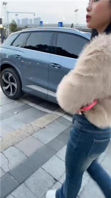 【素人挖掘机】户外开发-小白鞋提档/人肉座椅/耳光_HD绳艺资源