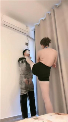 图片[14]_【九莲】舞蹈生全体重虐地毯狗_HD绳艺资源