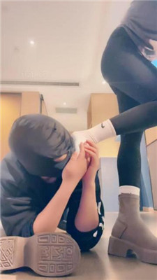 图片[8]_【沐阳大小姐】重度训练/腿绞窒息/胯下辱/闻舔超臭白袜/狗嘴夹脚趾_HD绳艺资源