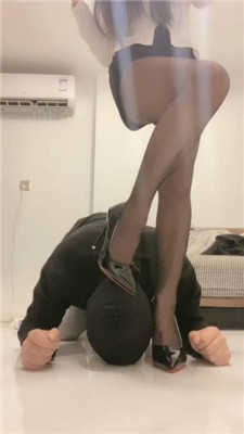 图片[6]_【甜一】黑丝高跟美腿诱惑-坐脸窒息-清理脚趾缝【完整版】_HD绳艺资源