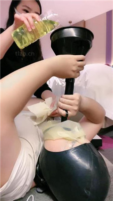 图片[15]_【雪菲老师】长靴踩虐/臭脚窒息/掐乳/灌圣水/插嘴_HD绳艺资源