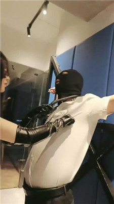 图片[6]_【昭玥】刑虐兄弟奴-训练/囚禁狗笼/高跟踩踏/掐乳_HD绳艺资源