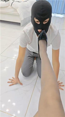 【小野】恨天高踩狗爪/高跟丝袜跪舔/提档_HD绳艺资源