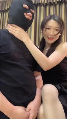 图片[18]_【小麦】小白鞋白袜踩/揪耳朵/打手心/嘴塞袜/掐脖【完整版】_HD绳艺资源