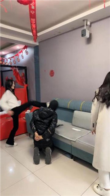 图片[10]_【精神小妹】校园高难度挑战-素人4S学生-高难度挑战踢踹【上】_HD绳艺资源