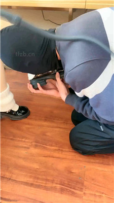 图片[5]_【姜果果】皮鞋白袜踩狗头_HD绳艺资源