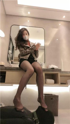 图片[13]_【禾未】腿绞窒息/蛇皮长靴踩虐/骑马/黑丝捂脸_HD绳艺资源