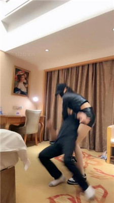 图片[3]_【美娜格格】生气暴打暴踹犯错家奴【完整版】_HD绳艺资源