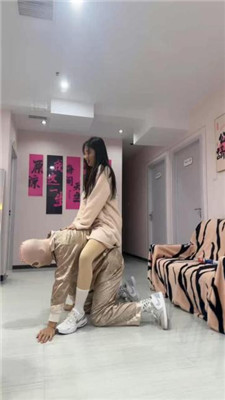 图片[8]_【樱木花道】双S-带素人玩绳艺技巧展示-清理脏鞋底/腿夹/白袜脚窒息_HD绳艺资源