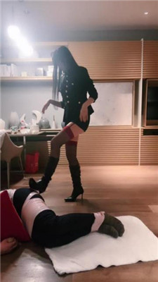 图片[15]_【梦樱】双S-长靴-高跟踩踏/肉坐垫/耳光/腿绞窒息【双视角版】_HD绳艺资源