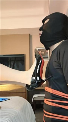 图片[11]_【米小唐】打手掌心/五花大绑/高跟踩踏/挠痒_HD绳艺资源