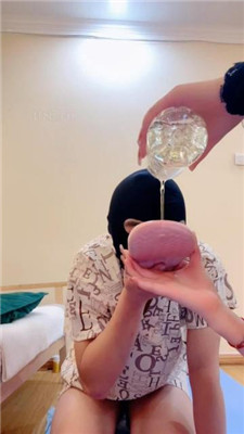 图片[7]_【不期而遇】清理脏鞋底/裸足狂舔/闻香水发骚_HD绳艺资源