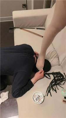 图片[12]_【赵奈奈】品尝主人红高跟肉丝jio/骑马/踩踏喂食_HD绳艺资源