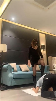 图片[3]_【奢靡】狗链遛狗/清理靴子/提档掐乳/高跟踩踏_HD绳艺资源