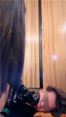 图片[17]_【不知名美女】车模S-长靴美腿诱惑调/腿绞窒息_HD绳艺资源