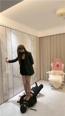 图片[16]_【美美子】女白领黑丝高跟诱惑同事当狗伺候_HD绳艺资源