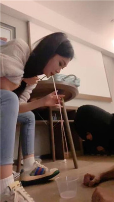 图片[9]_【川野尤娜】老爹鞋白袜踩/喂大量口水/吃袜子_HD绳艺资源