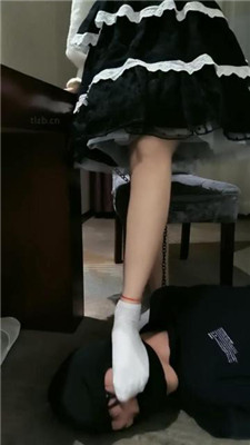 图片[9]_【可爱鬼】洛丽塔S暴打-骑马转胯/训练/耳光/白袜脚踩踏/裸足踩脸_HD绳艺资源