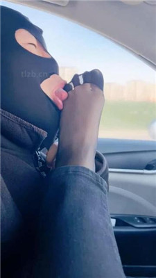 图片[9]_【小妮】车内让司机舔闻原味jio_HD绳艺资源