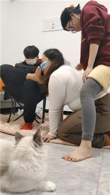 图片[9]_【樱樱】情侣主-让闺蜜下跪伺候-骑狗背/踩踏/奴下奴【四】_HD绳艺资源