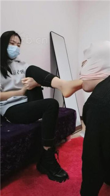 图片[8]_【凌儿女神】臭脚捂脸窒息/踩踏/骑马骑脖_HD绳艺资源