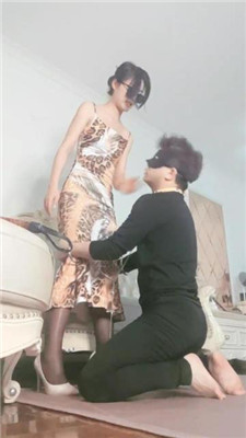 图片[13]_【美璐大大】训练遛狗/黑丝高跟诱惑/骑马手铐绳艺技巧_HD绳艺资源