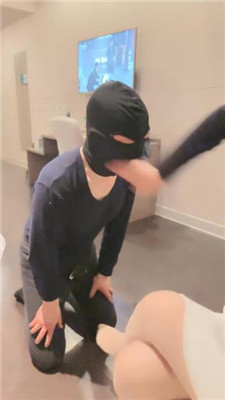 图片[19]_【赵奈奈】品尝主人红高跟肉丝jio/骑马/踩踏喂食_HD绳艺资源