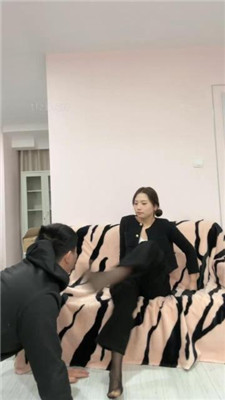 图片[9]_【大一诗诗】白领S-清理脏高跟黑丝/踩踏/抽耳光_HD绳艺资源