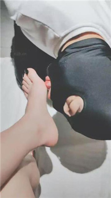 图片[9]_【灵竹】黑丝高跟恋足舔/反绑/头压马桶【完整版】_HD绳艺资源