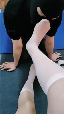 图片[7]_【冰薇】跪舔皮鞋白丝/坐脸窒息踩踏_HD绳艺资源