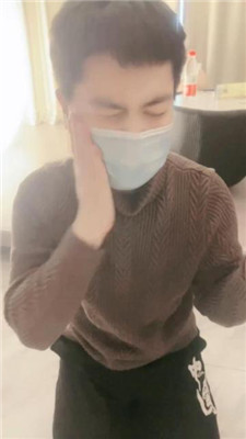 图片[2]_【子衿】揪耳朵/裸足踩伺候起床/叼黑袜/赏赐晨尿_HD绳艺资源