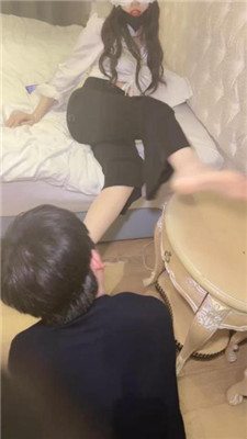 图片[11]_【妆主大大】绿帽老公伺候妻主就寝_HD绳艺资源