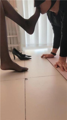 图片[16]_【苒溪】清理高跟/丝袜脚深喉/转胯骑马/喝圣水/舔白带内裤_HD绳艺资源