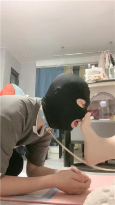 图片[11]_【欣欣子】新人S-短靴白袜/掐乳插嘴/恋足舔_HD绳艺资源