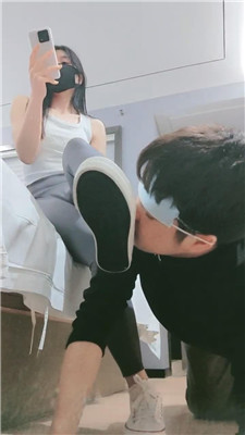 图片[14]_【妮蔻】帆布鞋全体重踩狗头_HD绳艺资源