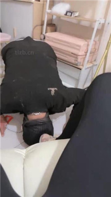 图片[10]_【小月牙】纹身女S-滴蜡/运动鞋踩虐/训练/脚喂食_HD绳艺资源