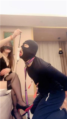 图片[13]_【不期而遇】闻原味丁字裤/牵引玩弄/带锁求虐_HD绳艺资源