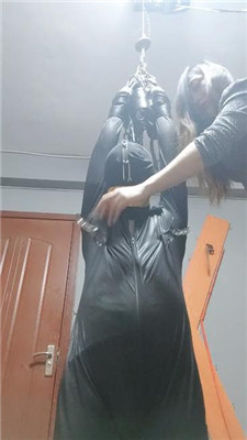 图片[16]_【东营天香百合】肉丝脚踩/枷锁囚禁/虐乳_HD绳艺资源